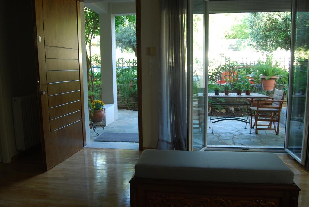 Affordable Luxury Garden Apartment Atenas Exterior foto